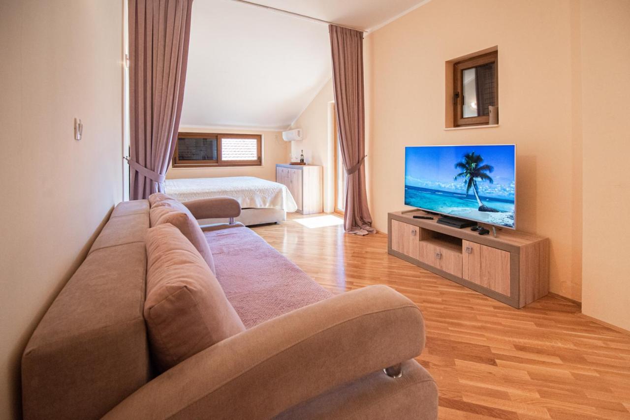 Boka Apartment Baošići Esterno foto